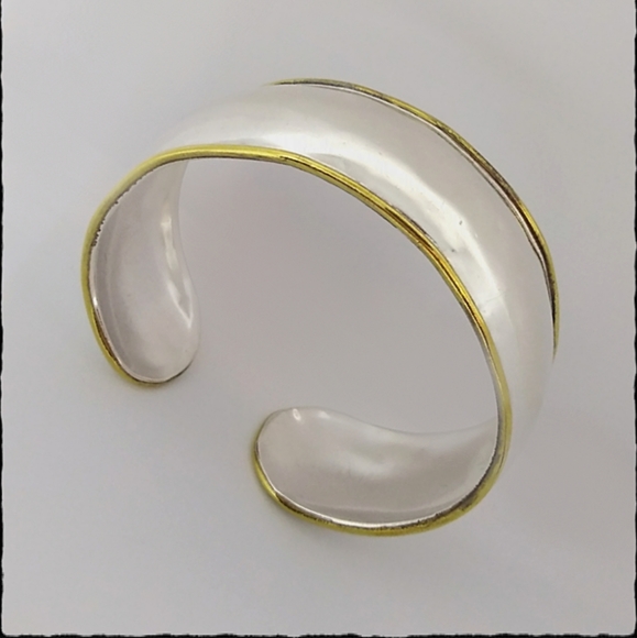 Vintage Taxco Mexico Sterling Silver with Brass Edge Cuff Bracelet - Picture 4 of 8